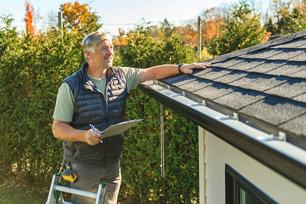 Professional Roofing technician working in Paskenta, CA
